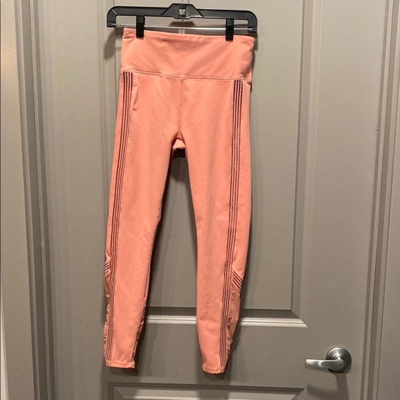Fabletics Pink High Waisted Leggings Size Small - Picture 1 of 7